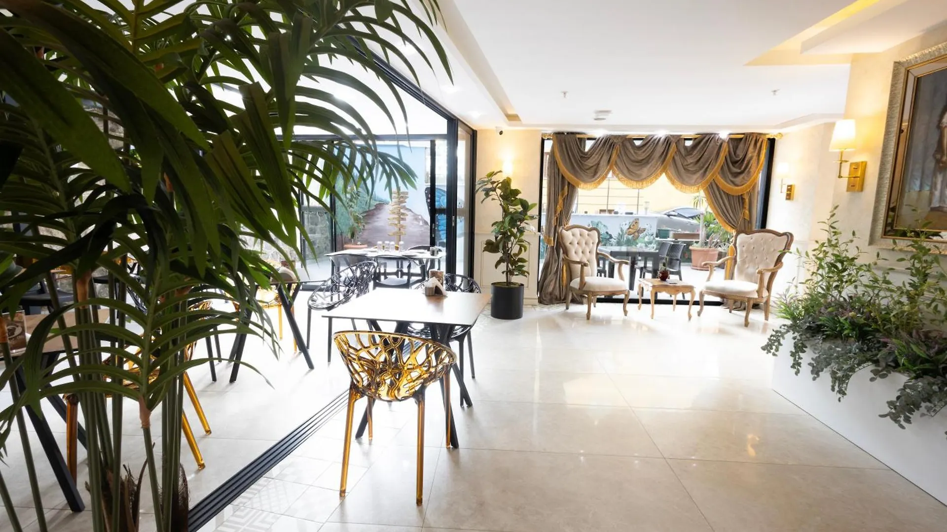 Alya Hotel ترابزون